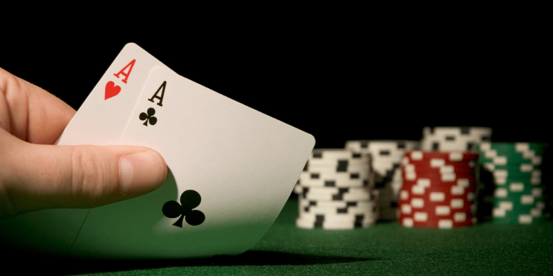 Luật chơi Poker cơ bản